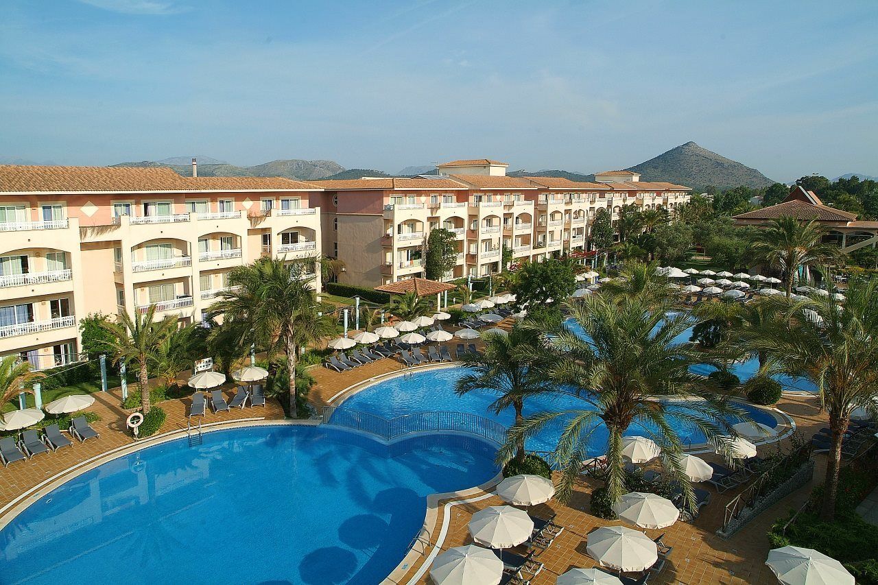 Viva Blue & Spa Playa de Muro  Bagian luar foto